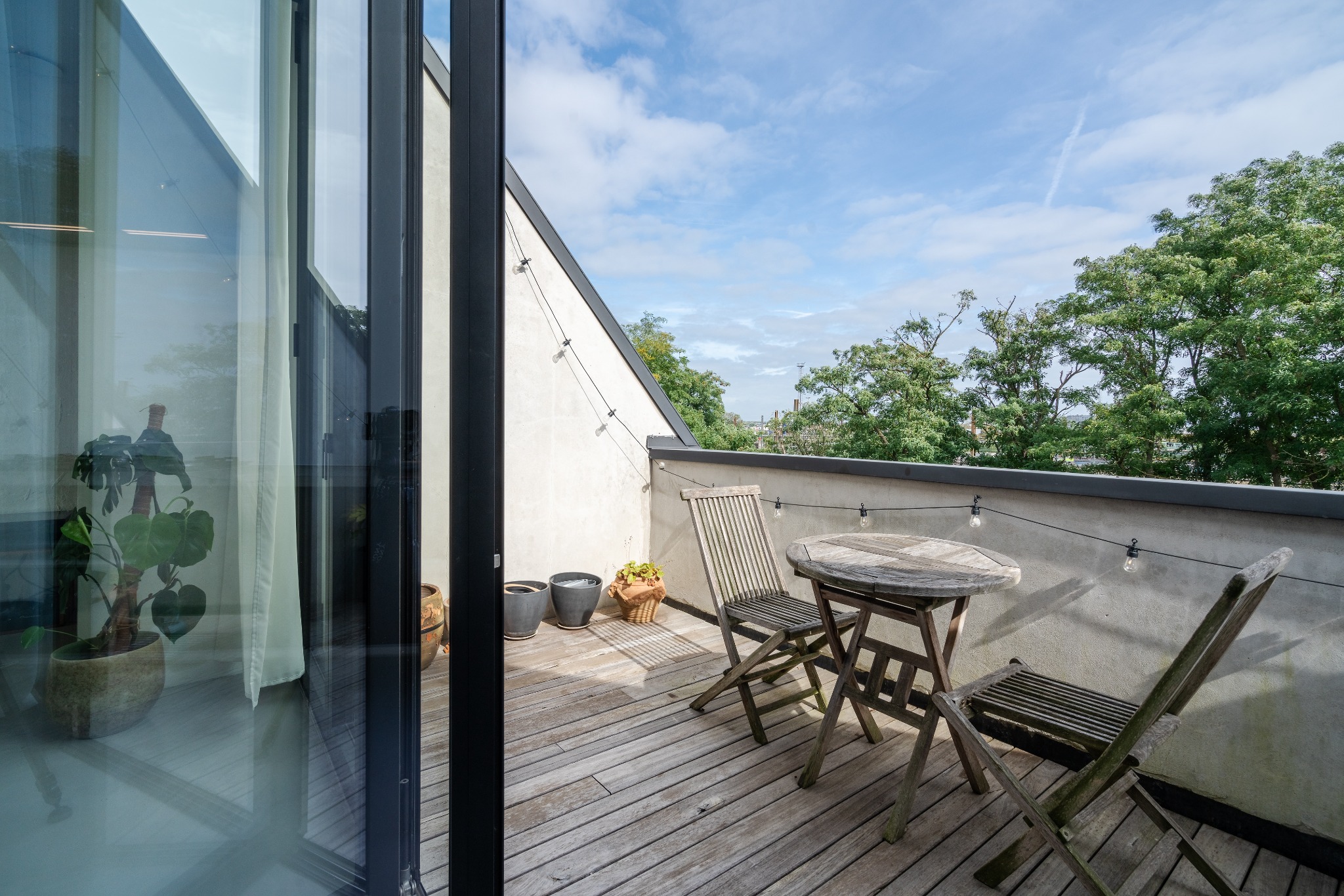Terras met groen uitzicht